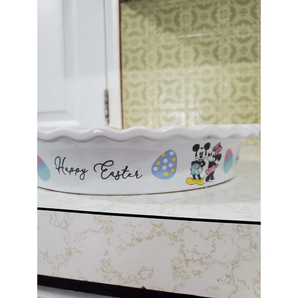 Disney Mickey & Minnie Mouse Happy Easter Ruffled Pie Plate Dish Ceramic
